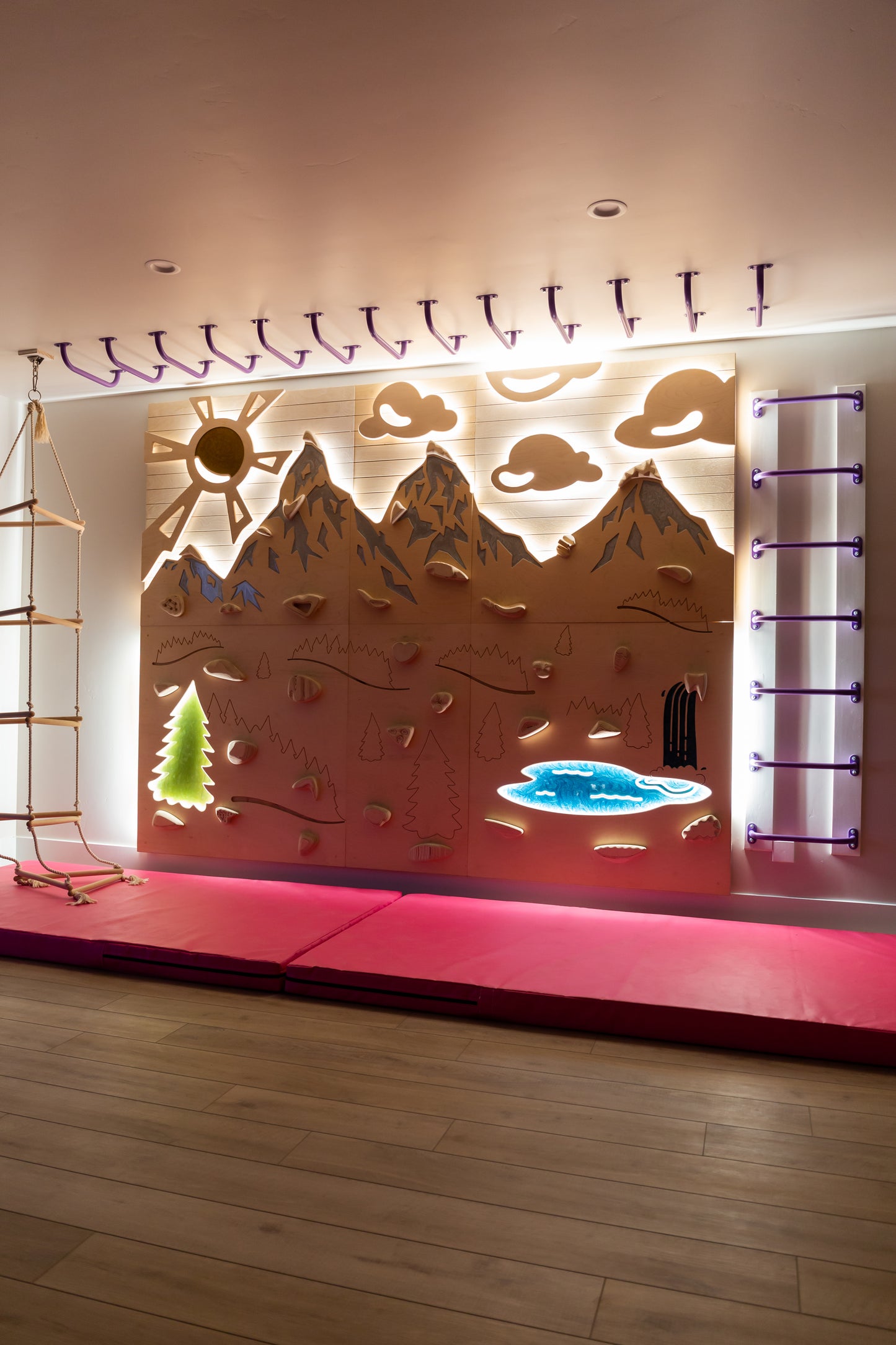 GOAT WALL - Aesthetic Indoor Kids Climbing Wall Kit